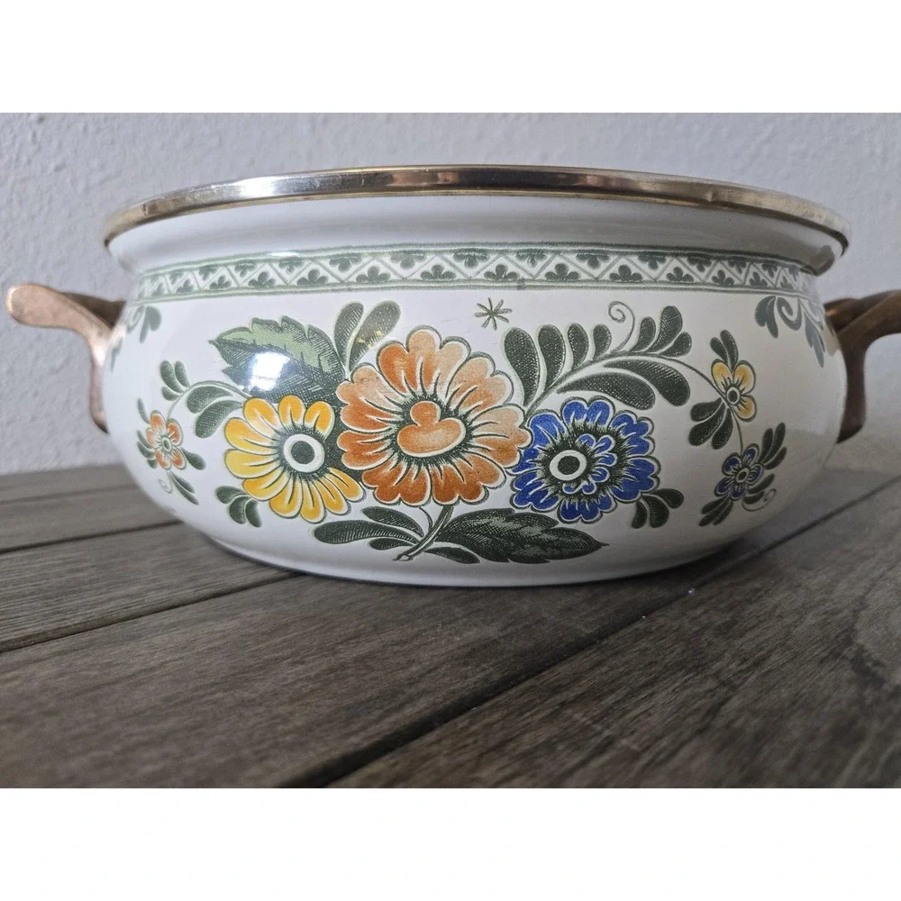 Vintage ASTA Enamelware 10